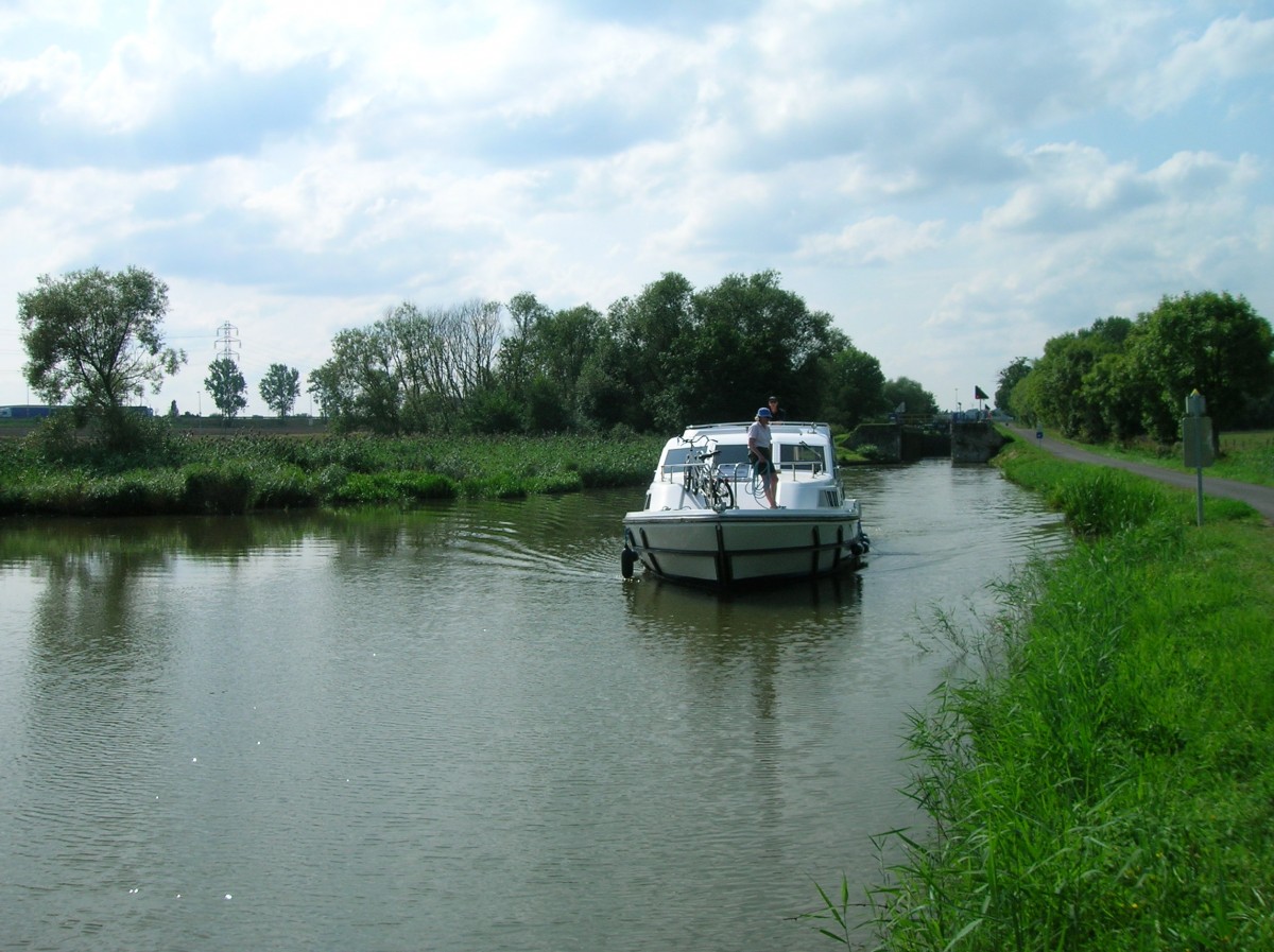 Canal de Fléville