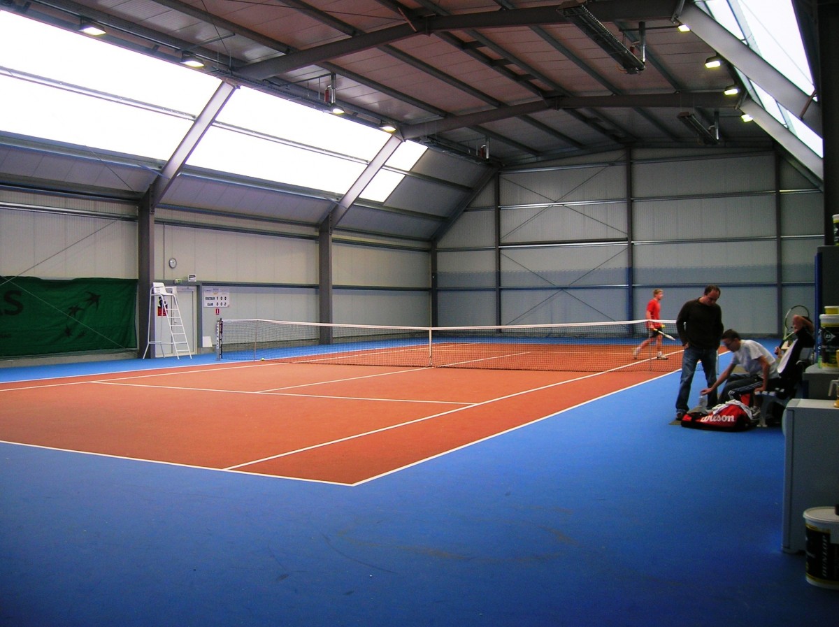 Court couvert de tennis